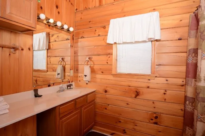Cowboy Hideaway Cabin 4