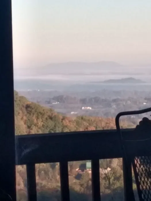 Cozy Mountain View 3