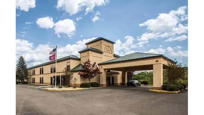 Quality Inn 4