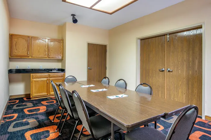 Quality Inn 4