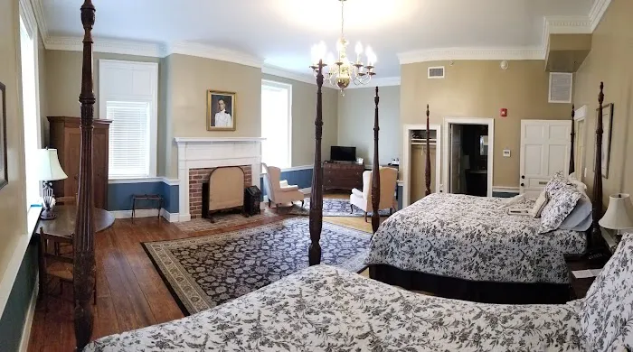 Hale Springs Inn 4