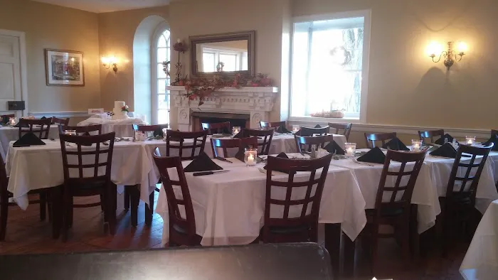 Hale Springs Inn 4