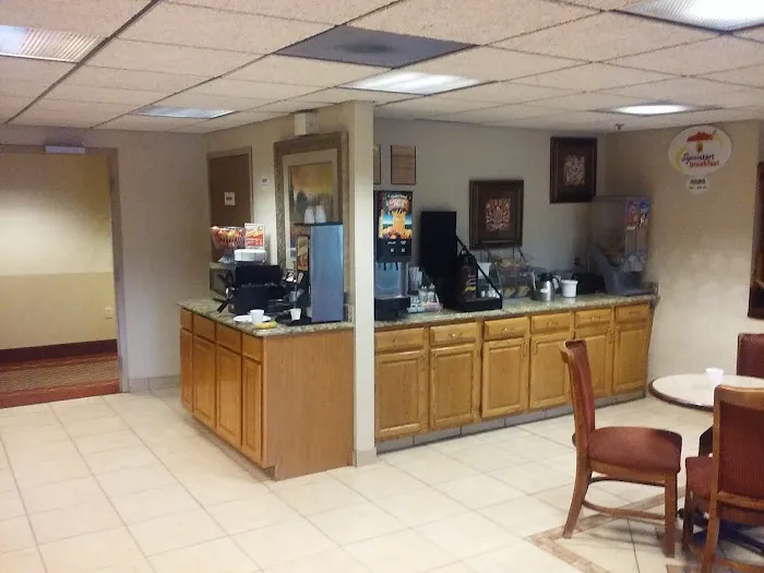 Super 8 by Wyndham Morristown/South 4
