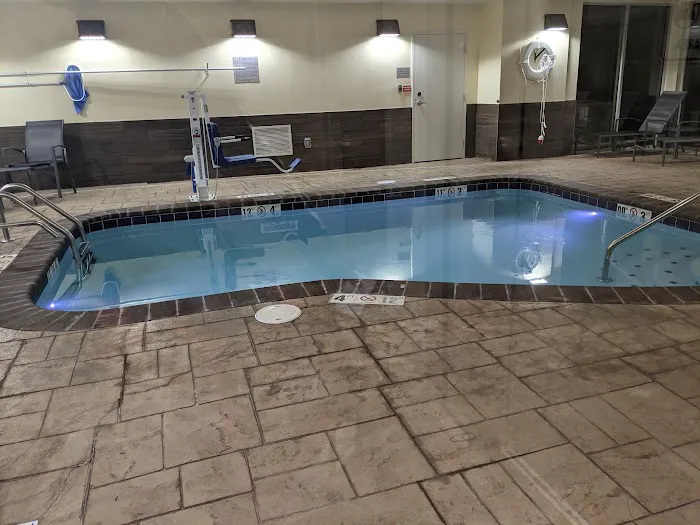 Fairfield Inn & Suites Morristown 4
