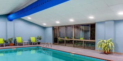 Holiday Inn Express & Suites Morristown by IHG