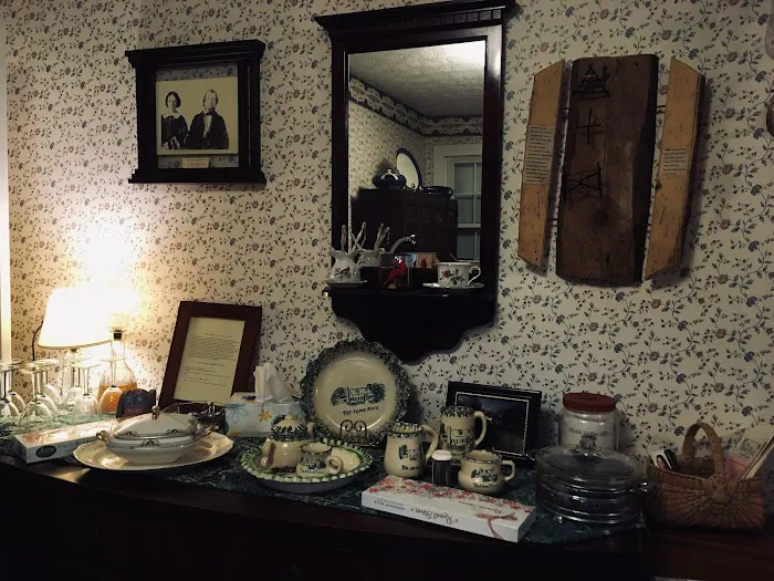 Home Place Bed & Breakfast 4