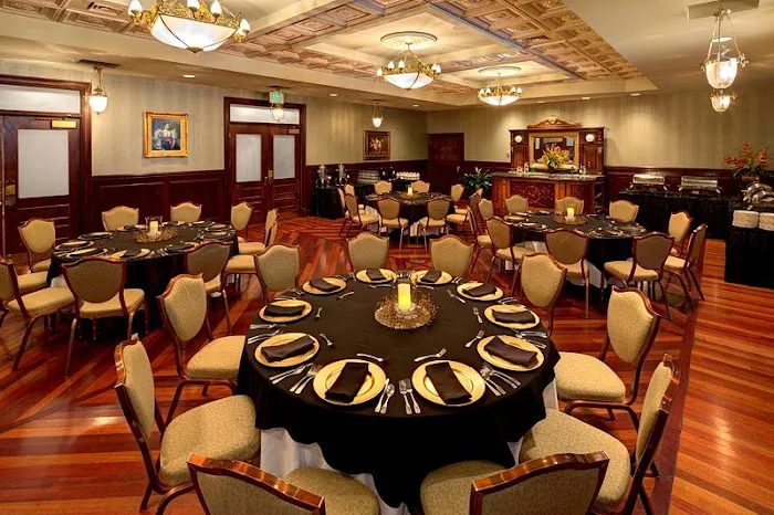 Carnegie Hotel 4