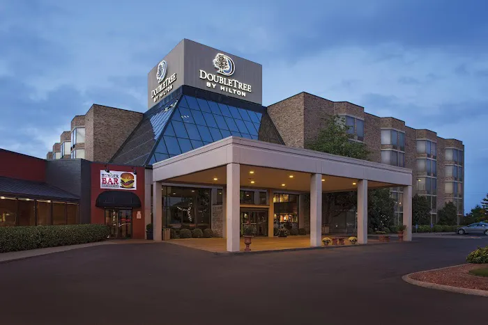 DoubleTree by Hilton Hotel Johnson City 4