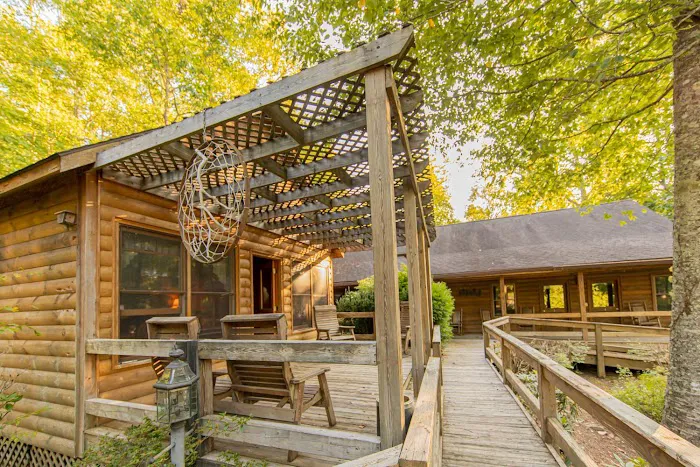 Mount Mitchell Eco Retreat 4