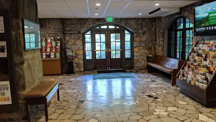 Assembly Inn 4