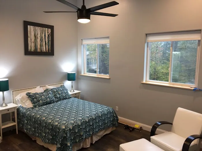Hollyberry BNB 3