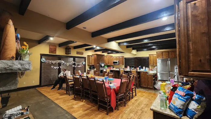 The Roosevelt Lodge 4