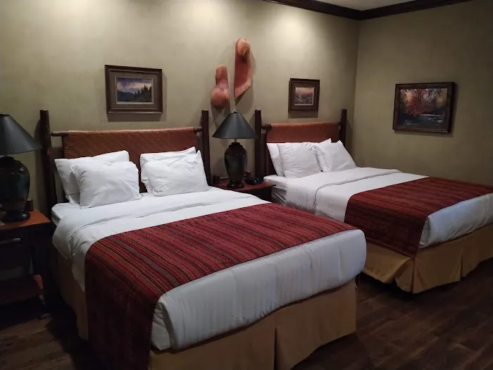 The Roosevelt Lodge 4