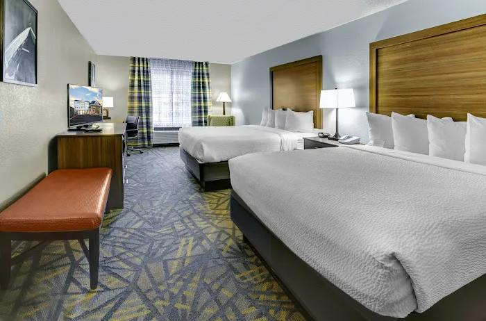 Country Inn & Suites by Radisson Asheville Downtown Tunnel Road 4