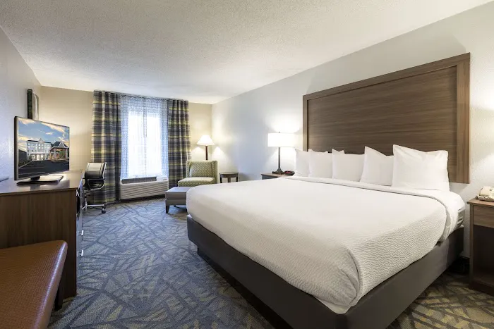 Country Inn & Suites by Radisson Asheville Downtown Tunnel Road 4