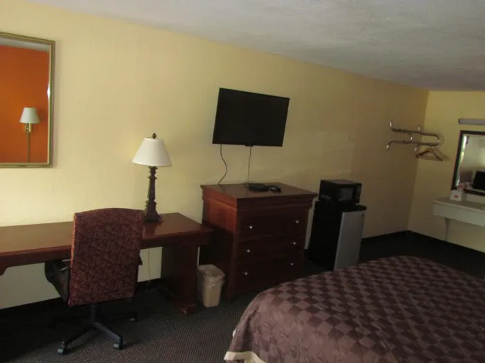 Red Carpet Inn Augusta, GA 4