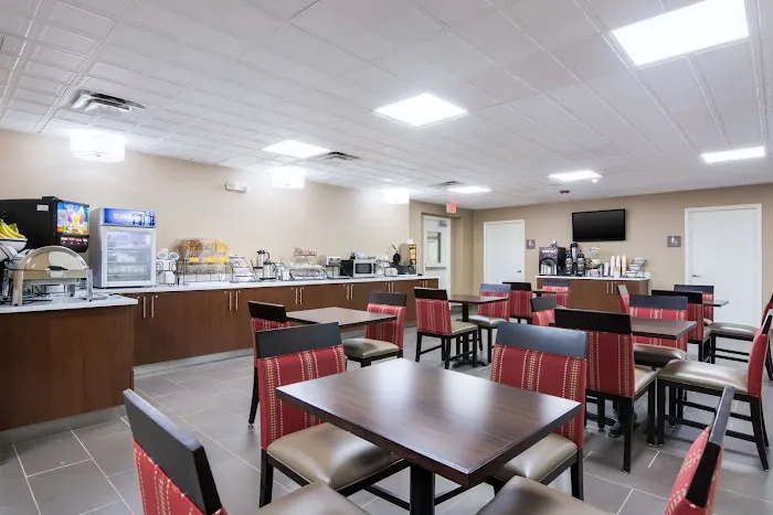 Comfort Inn 4