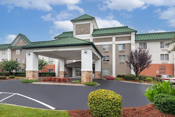 Holiday Inn Express & Suites Kings Mountain - Shelby Area by IHG 4
