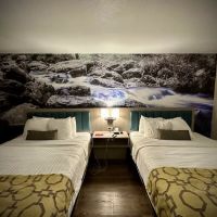 Baymont by Wyndham Gatlinburg On The River ico