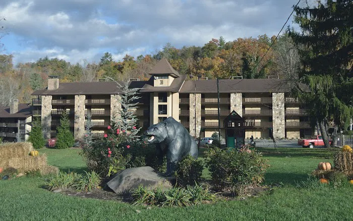 Brookside Lodge 4