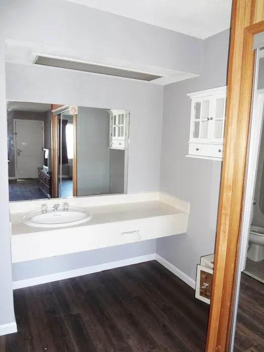 Big Bear Suites Extended Stay 5