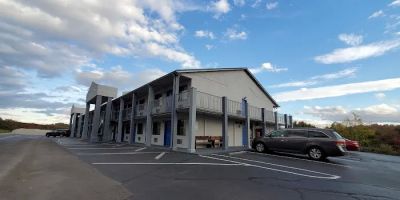 Smokies Motel Sevierville Kodak