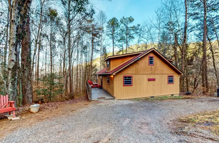 Bear Creek Hollow Cabin 4