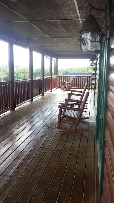 Woodland Hideaway 4