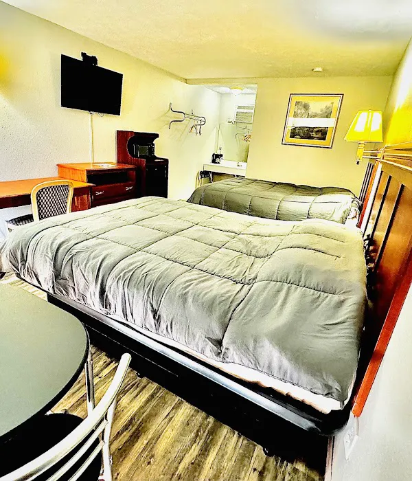Volunteer Inn at Church Hill 3
