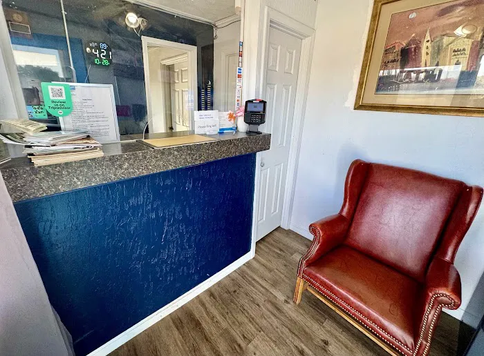 Volunteer Inn at Church Hill 3