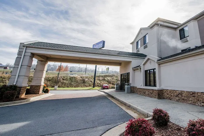 Sleep Inn & Suites 4