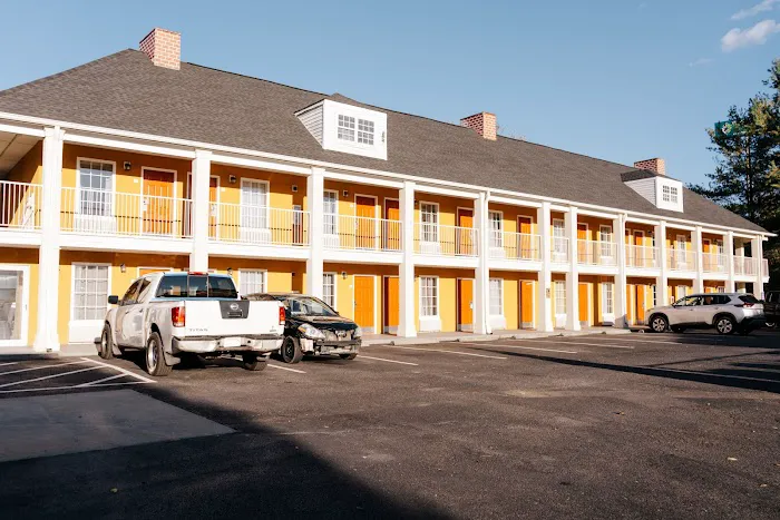 Quality Inn Johnson City I-26 exit 17 4
