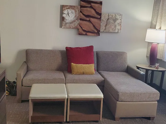Staybridge Suites Johnson City by IHG 4