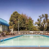 Days Inn & Suites by Wyndham Johnson City ico