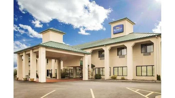 Baymont by Wyndham Johnson City 4
