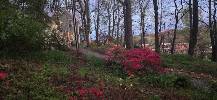 Mountain Appalachian Inn 4