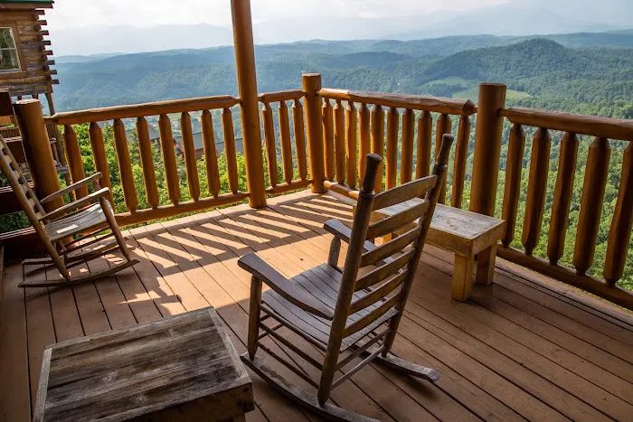 Heavenly High Cabin 4