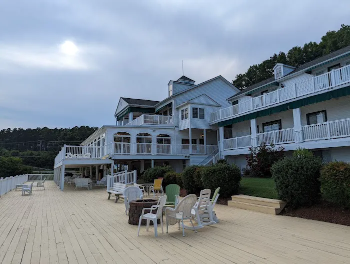 Mountain Harbor Inn Resort 4