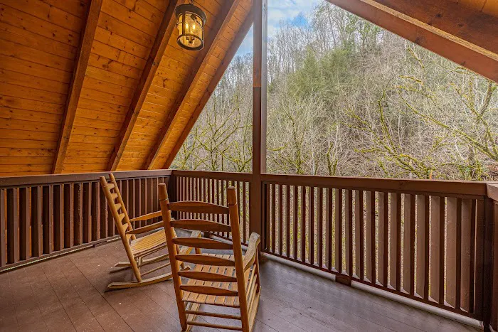 Creekside Escape 4