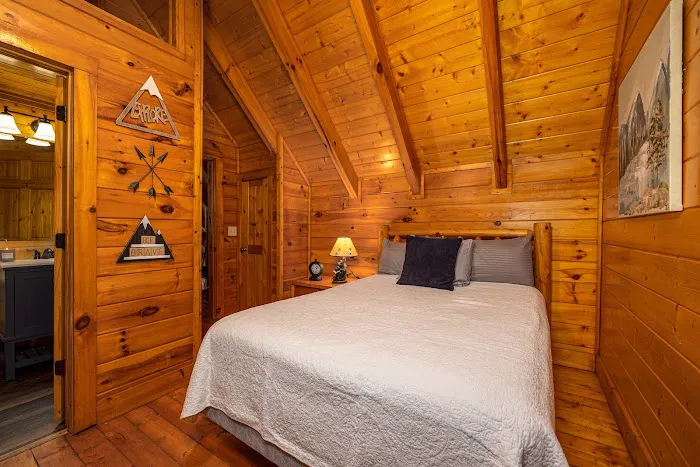 Creekside Escape 4