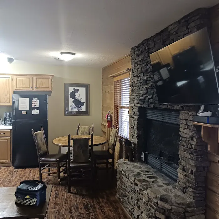 Cub's Den 4