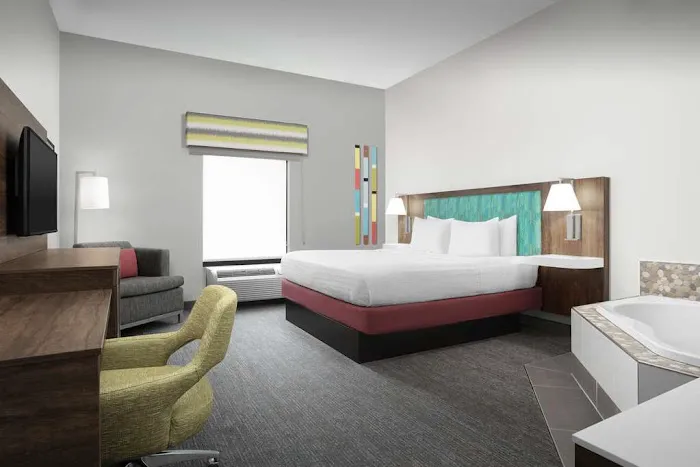 Hampton Inn Dandridge 4