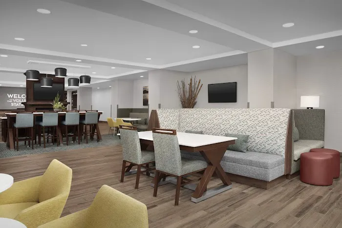 Hampton Inn Dandridge 4