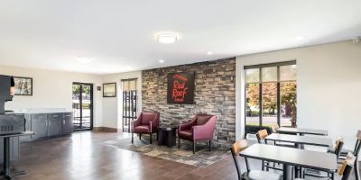 Red Roof Inn Dandridge