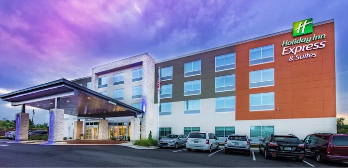 Holiday Inn Express & Suites Milledgeville by IHG 4