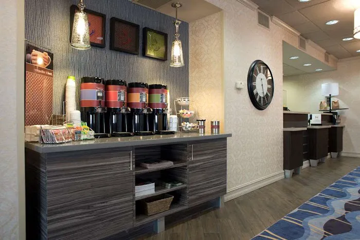 Hampton Inn Milledgeville 4