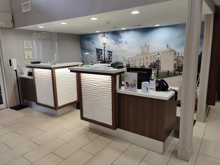 La Quinta Inn & Suites by Wyndham Milledgeville 4