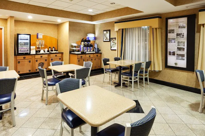 Holiday Inn Express Charlotte West - Gastonia by IHG 4