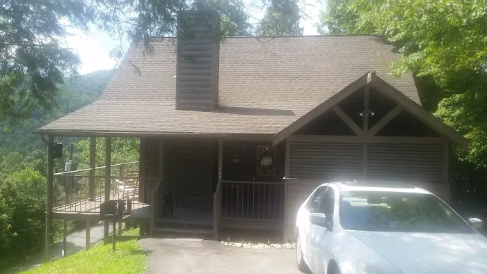 Country Pines Log Home Resort 4