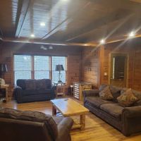 Country Pines Log Home Resort ico